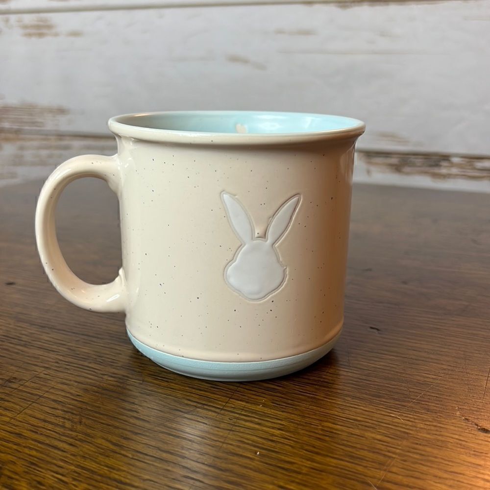 Mrkt Finds Cream &‎ Blue Bunny Mug | NWT